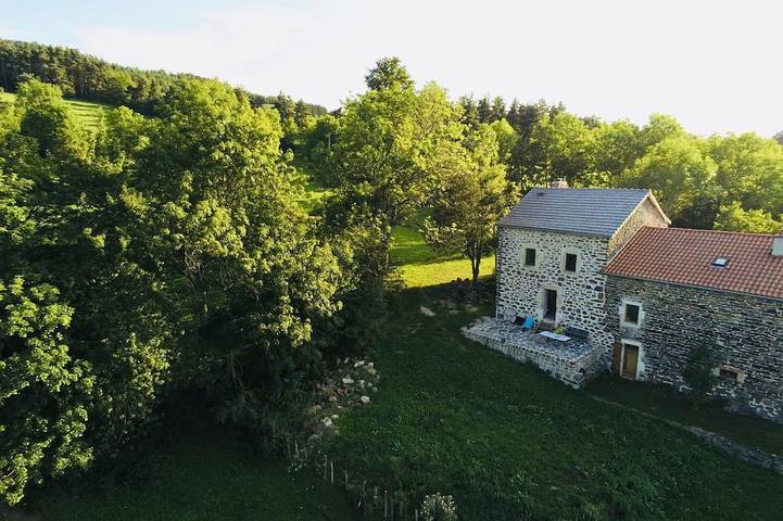 Maison de vacances pour 12 personnes, avec jardin et terrasse, animaux acceptés