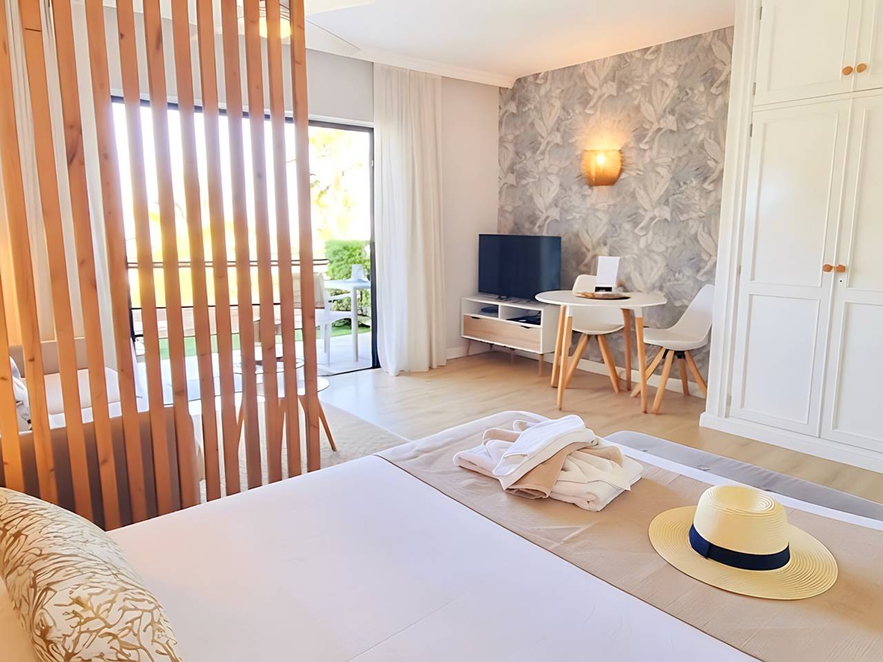 Ganze Wohnung, Ferienhaus mit privater Terrasse und Garten in Toscal - La Longuera, Los Realejos