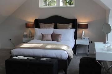 Cottage for 6 People in Poole, South West England, Photo 2