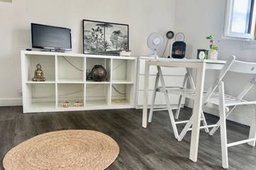 Apartment for 2 People in La Rochelle, La Rochelle region, Photo 1
