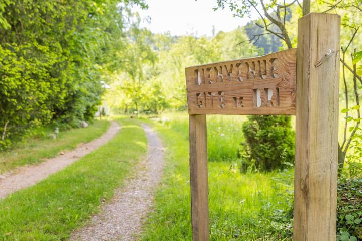 Location de vacances pour 6 personnes, avec Balcon et Terrasse ainsi que Jardin et Vue dans Lac Noir