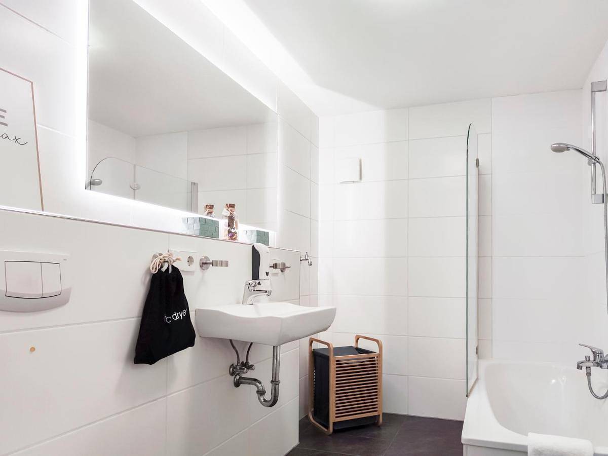 Ganze Wohnung, Maracoon - Design-Apartments mit Küche, Garten, Self-Checkin in Schalksmühle, Märkischer Kreis