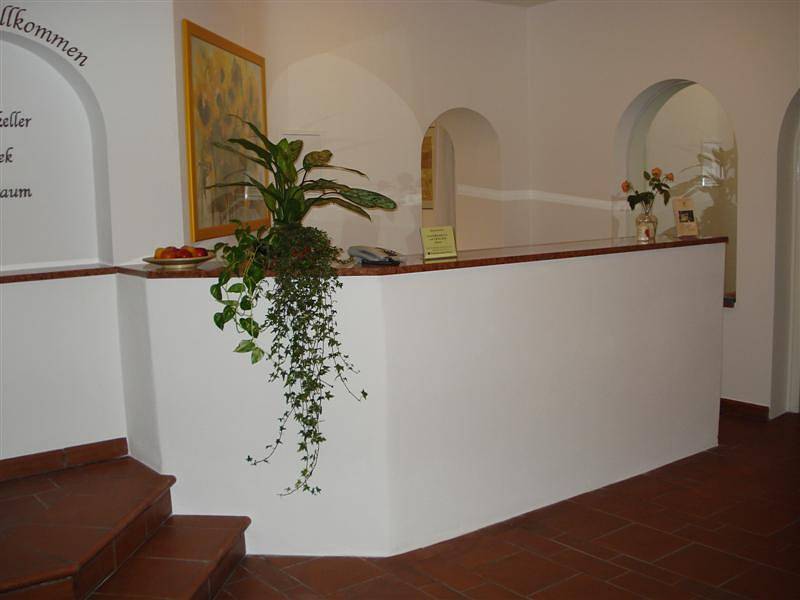 Haus Rufinus am Kloster Seeon-Hotel garni - Einzelzimmer mit Dusche/Wc in Seeon, Seebruck