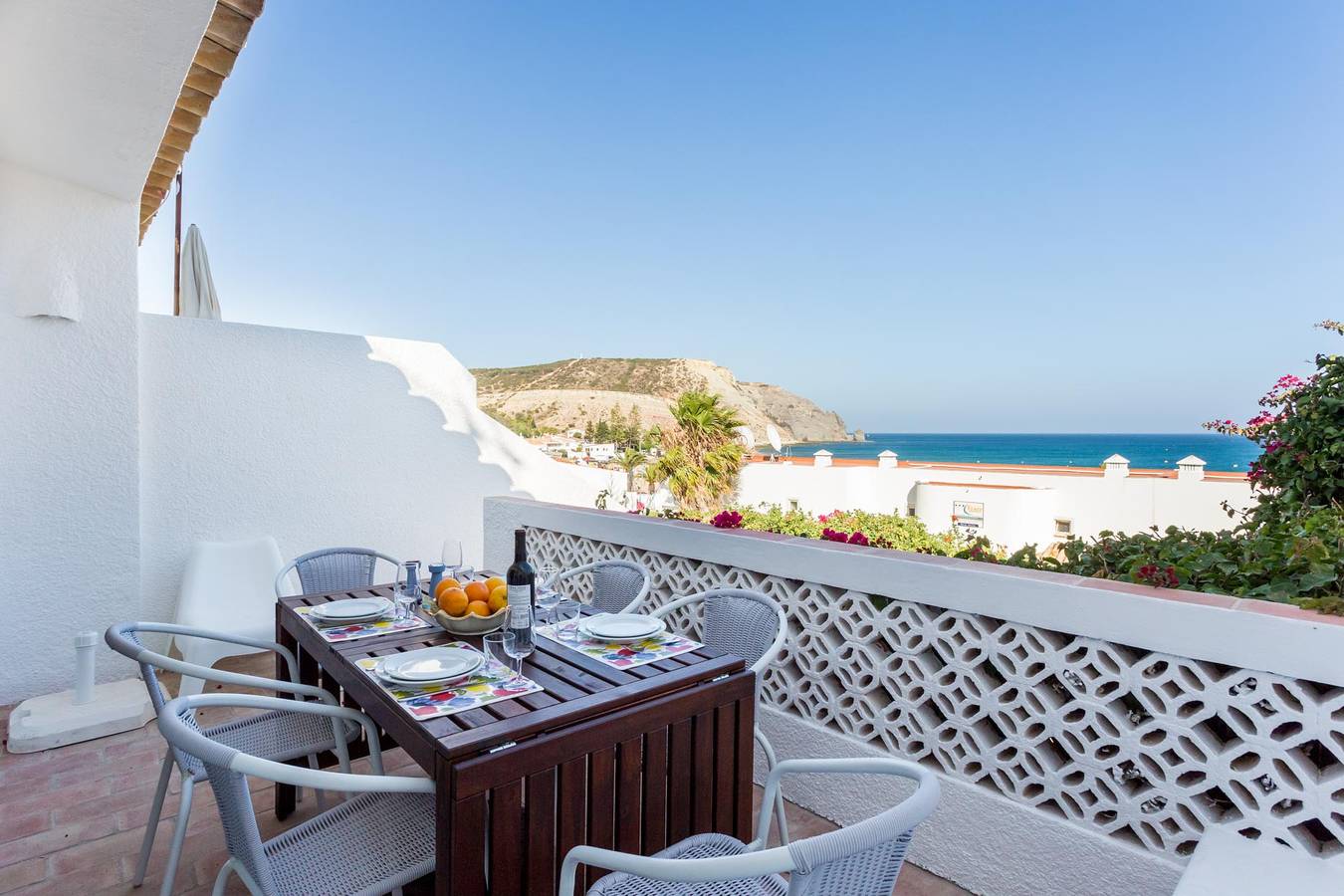 Coolhouses Algarve Luz, Casa 76 Lbc in Praia da Luz, Faro Distrikt