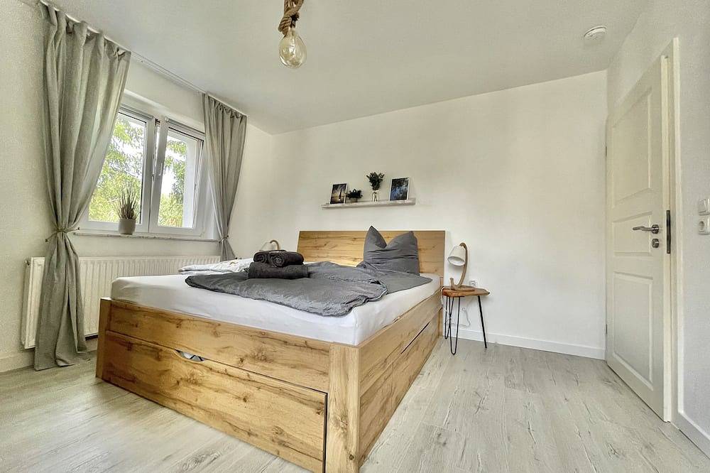Ganze Wohnung, *Neu* Moderne Ferienwohnung im schönen Leipziger Neuseenland! in Markkleeberg, Leipziger Neuseenland