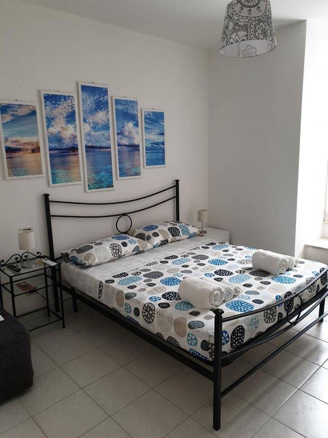 Chambre d’hôte pour 3 personnes, avec balcon et vue à Itri - 2