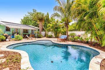 Beach Rental for 5 Guests in Holmes Beach, Anna Maria Island, Picture 1