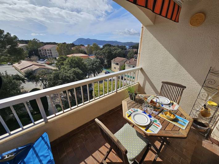 Gîte pour 3 personnes, avec balcon, animaux acceptés à Saint-Mandrier-sur-Mer - 2