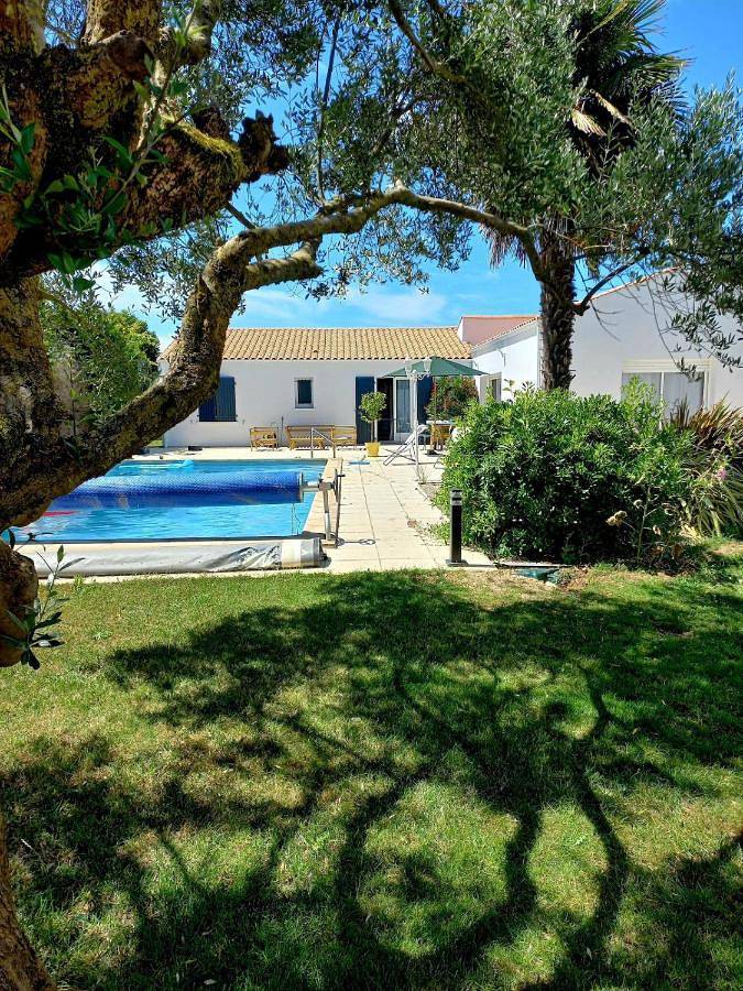 Maison de vacances pour 8 personnes, avec terrasse ainsi que piscine et jardin - 1