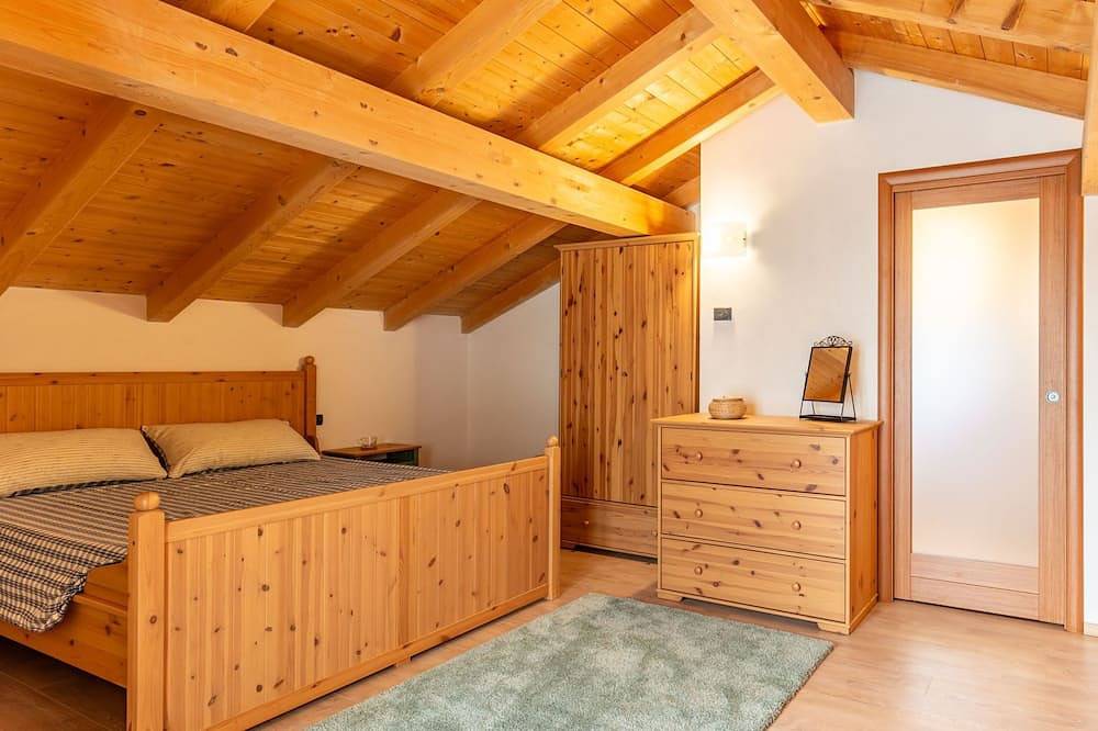 Ferienhaus Giove in Gravedona, Gravedona ed Uniti