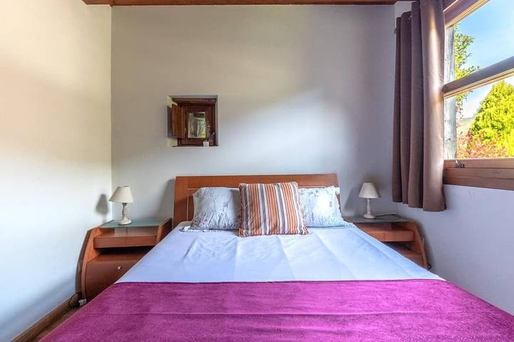 Ganze Wohnung, Ruhiges Haus in Otañes, nahe Strände, Wandern, WIFI, kostenloses Parken in Castro-Urdiales, Kantabrische Küste