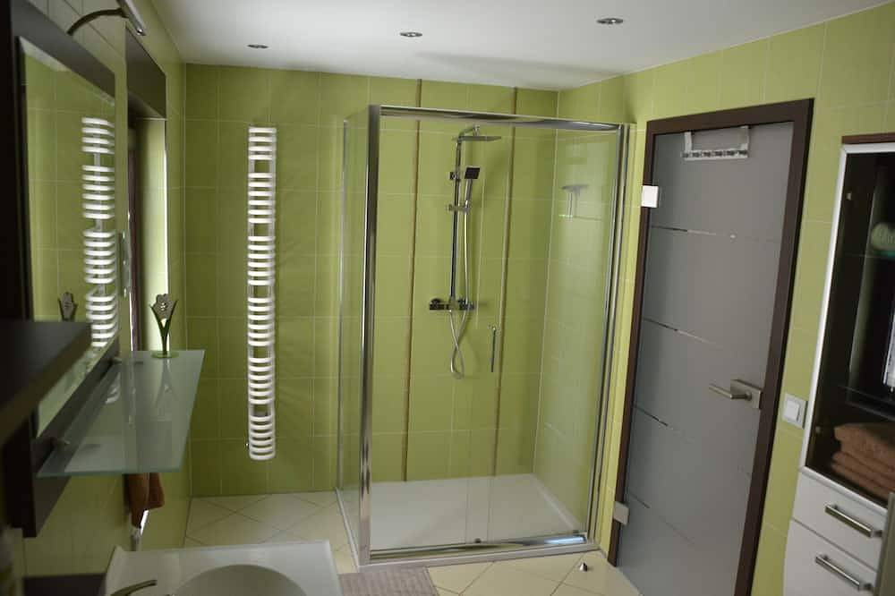 Ganze Wohnung, 110qm Ferienwohnung im Naturpark Hoher Fläming in Wiesenburg/ Mark, Fläming