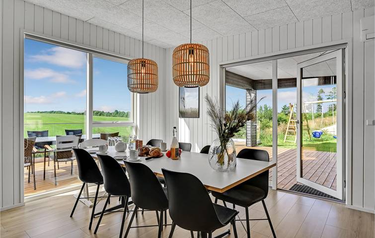 Ferienhaus für 8 Personen mit Terrasse in Hjarbæk, Limfjord in Westjütland