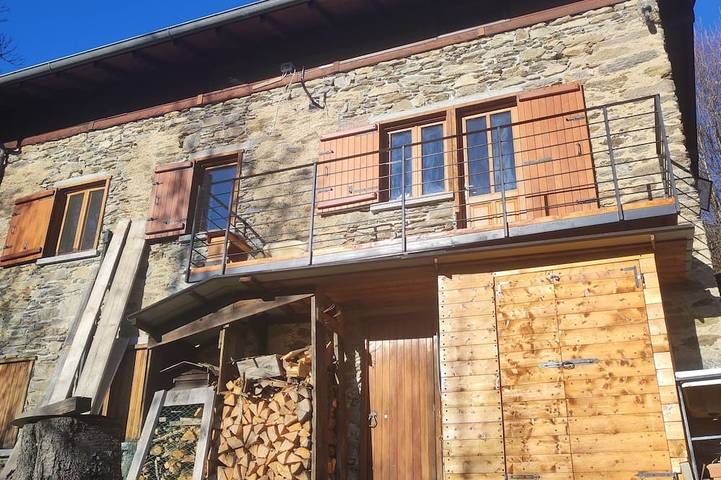 Gîte pour 3 personnes, avec Terrasse et Jardin