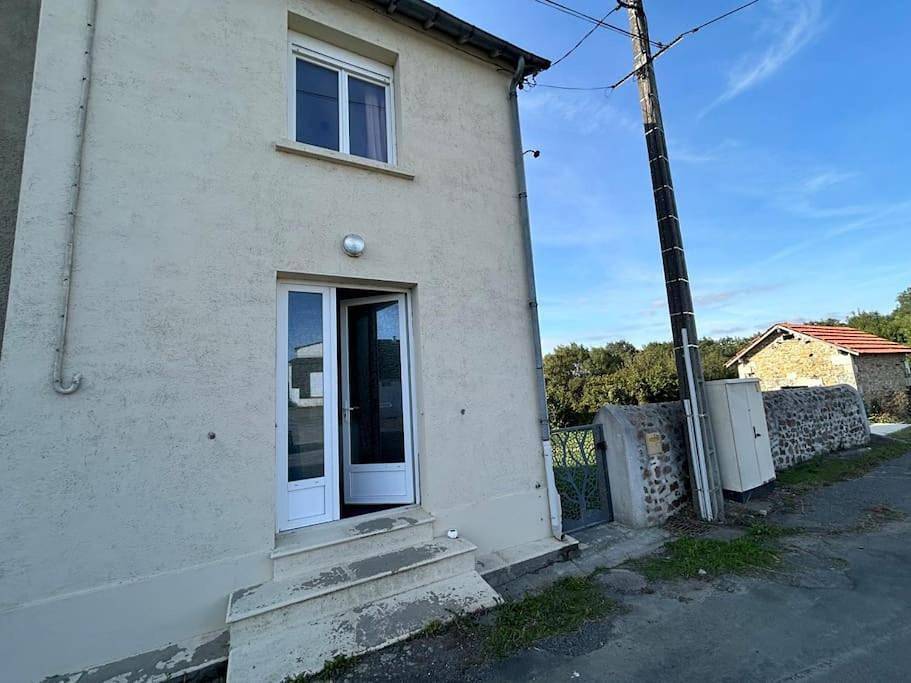 Appartement entier, Maison 4 couchages in Saint-Varent, Deux-Sèvres