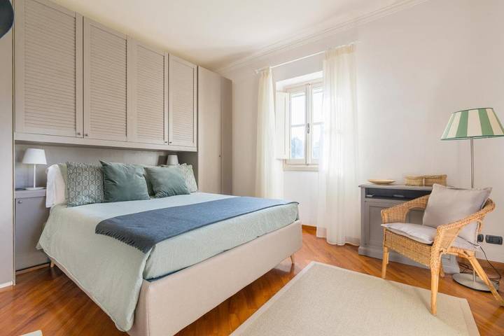 Villa pour 6 personnes, avec vue ainsi que piscine et jardin, animaux acceptés à Florence - 4