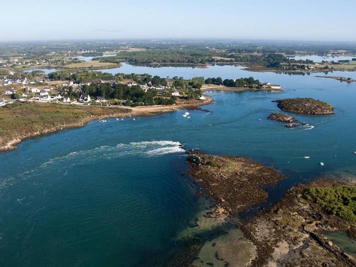Location de vacances pour 4 personnes, avec terrasse à Locoal-Mendon