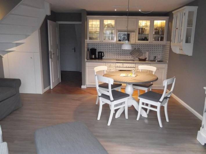 Ganze Ferienwohnung, Badestr. 18a Whg. 8 - Badestr. 18 a Whg.8 in Wyk auf Föhr (Stadt), Wyk auf Föhr
