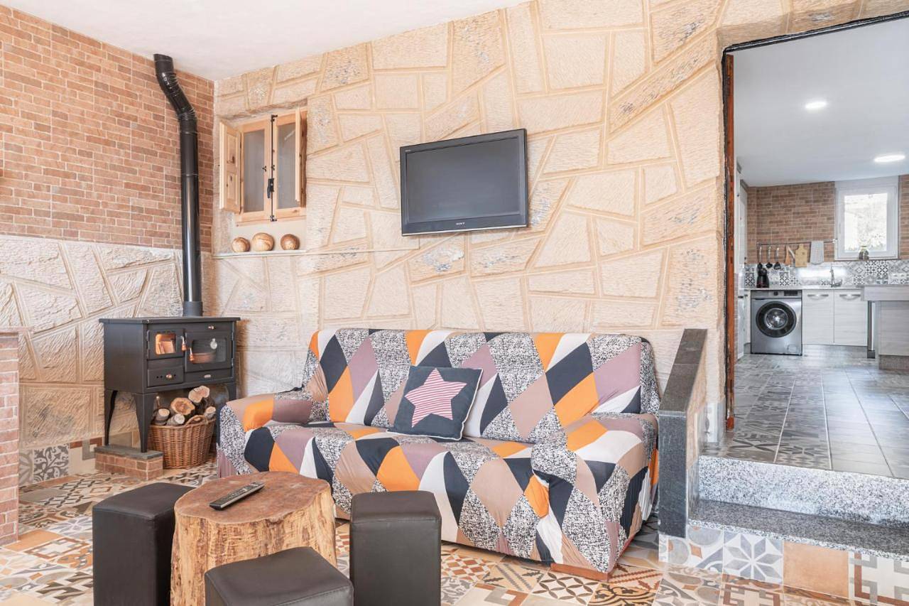 Six-Bedroom House in Oviedo, Cordillera Cantábrica