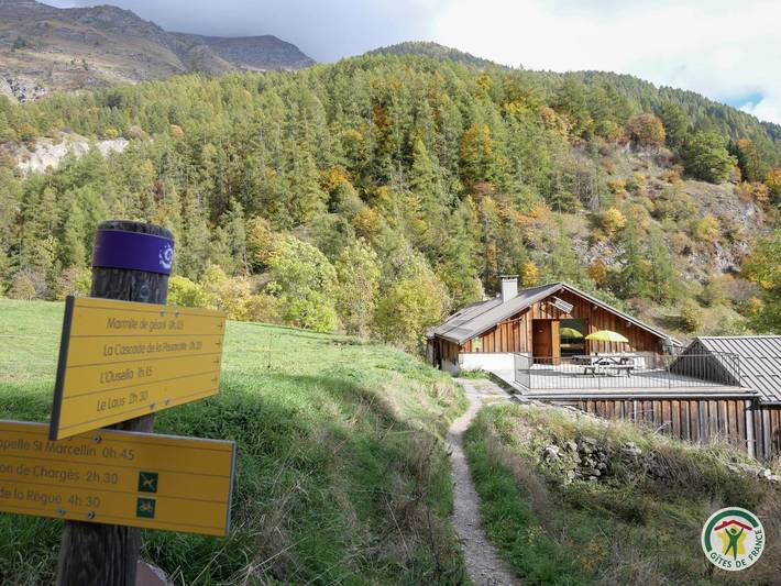 Gîtes de la Lame : La Grange in Réallon, Nationalpark Écrins