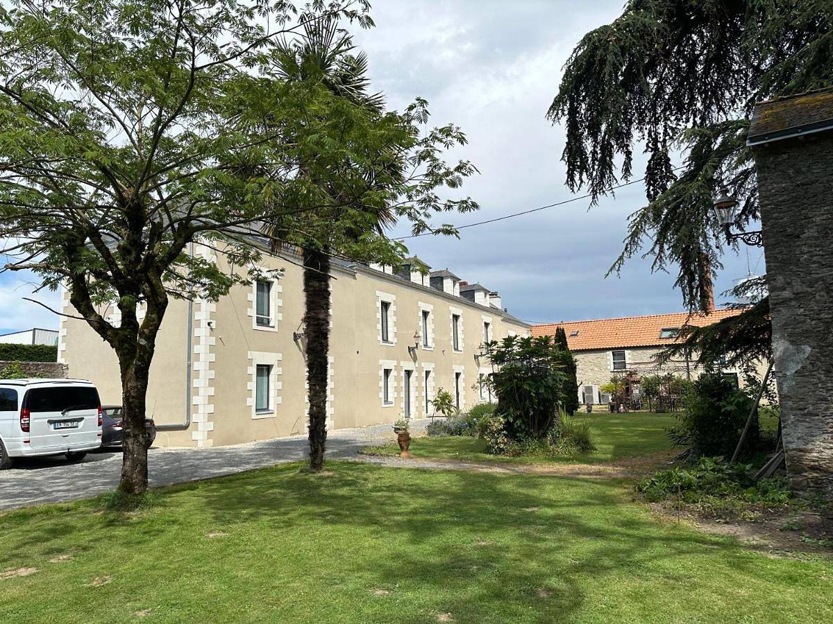 Appartement entier, Apartment with Garden View in Vertou, Région de Nantes
