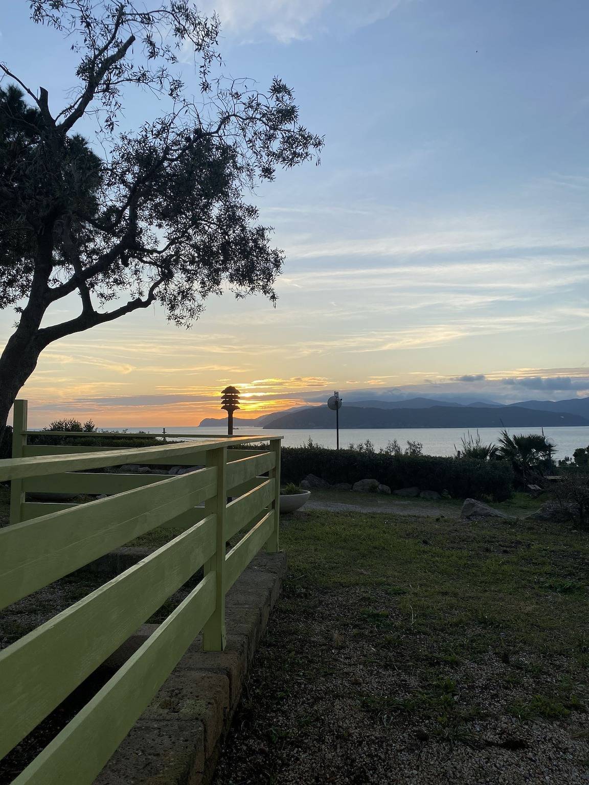 Ganze Ferienwohnung, Ferienwohnung für 4 Personen mit Garten in Morcone, Elba