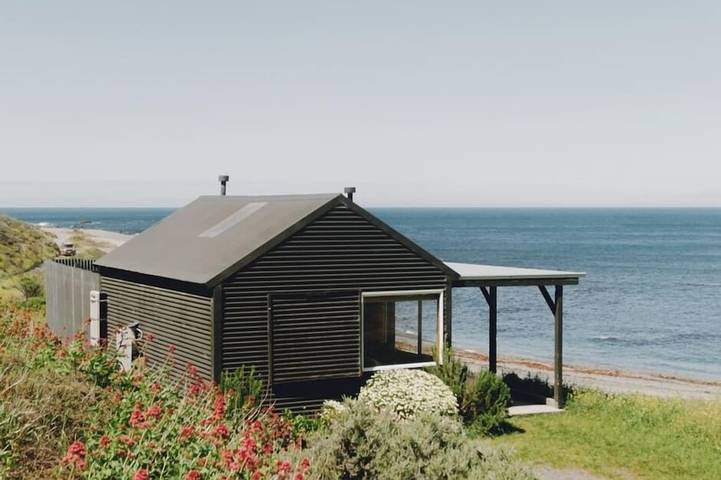 Cottage for 2 people, with balcony in New Zealand