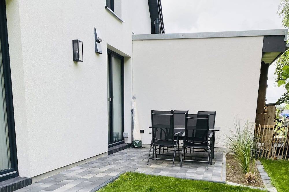 Ganze Wohnung, „Achter‘n Diek“ Ferienwohnung in Deich- und St. Peter-Ording Nähe in Vollerwiek, Eiderstedt