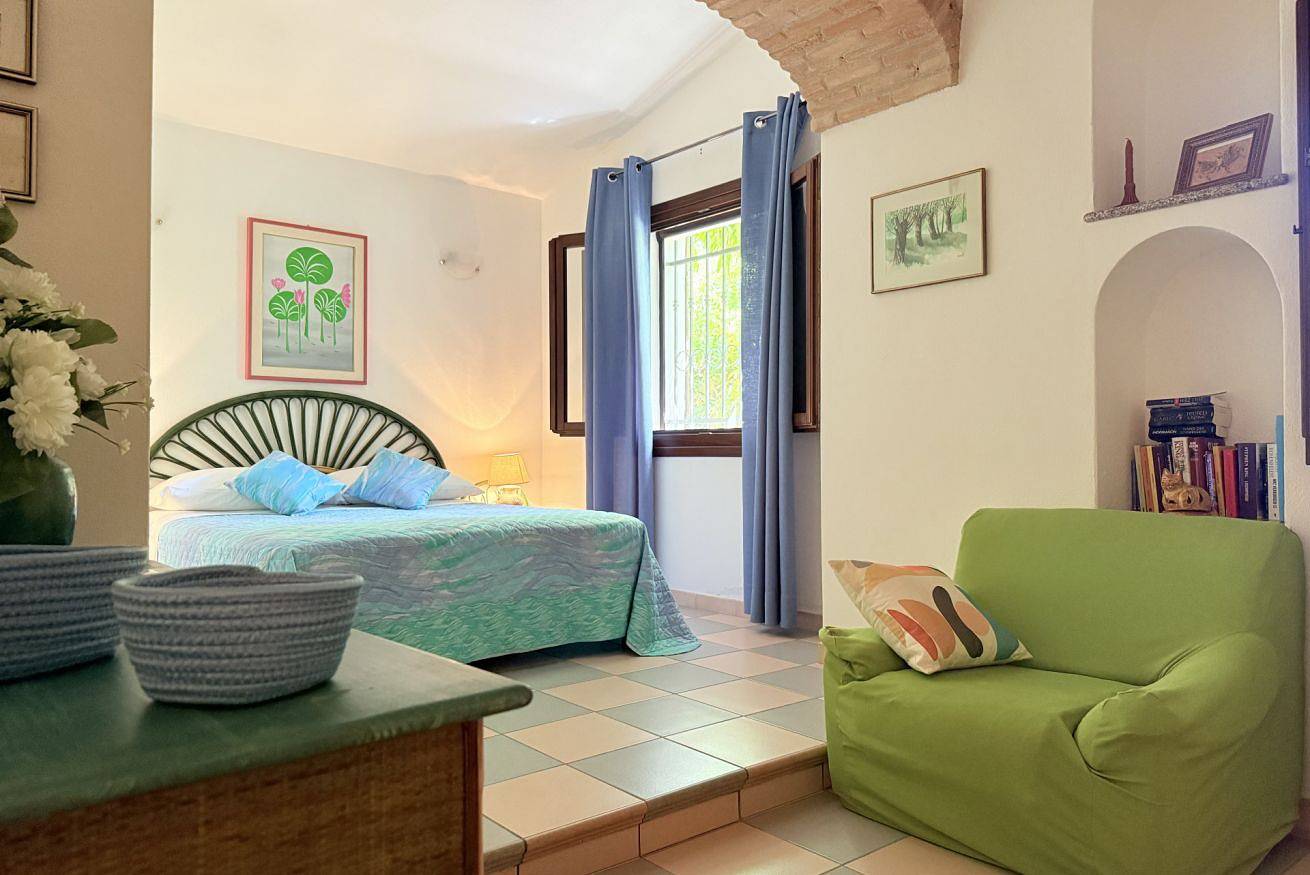 Ganze Wohnung, Villetta Calabasa – Villa 300 Meter vom Meer entfernt in Orosei, Nuoro Provinz