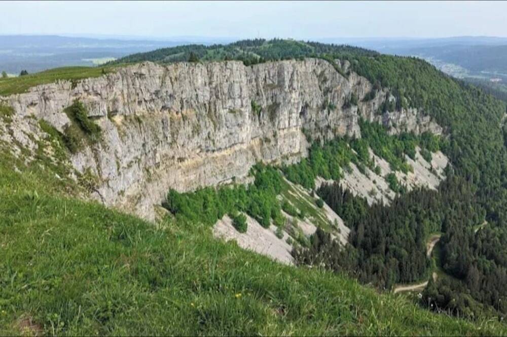 Ganze Wohnung, Cosy mountain accommodation in Mouthe-Lac et Mont d’Or, Regionaler Naturpark Hochjura