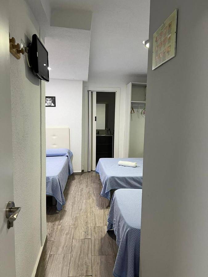 Standard Twin Room with Shared Bathroom in El Barrio, Alicante