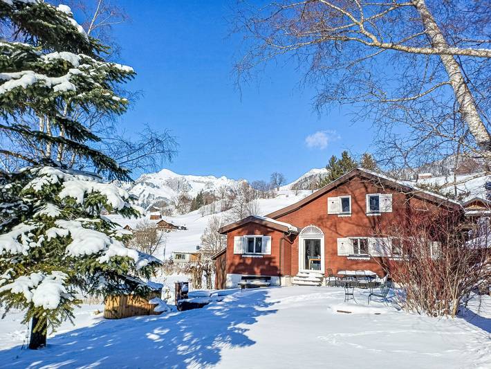 Chalet für 7 Personen, mit Terrasse und Garten in Wildhaus-Alt St. Johann