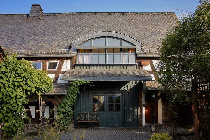 Bauernhof für 4 Personen, mit Balkon und Sauna in Lahntal-Westerwald