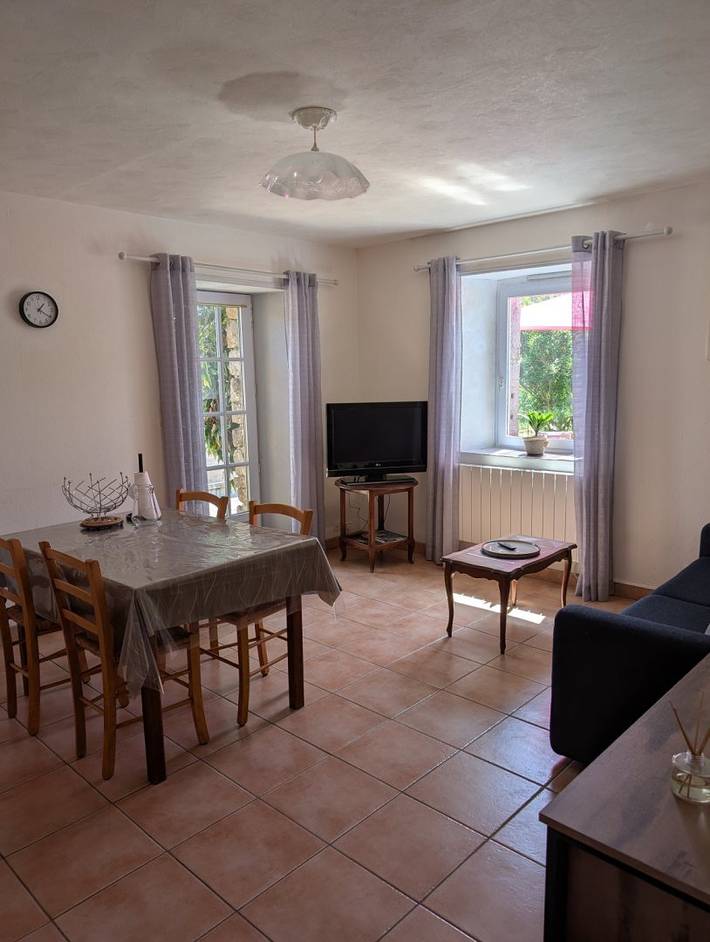 Gîte pour 2 personnes, avec terrasse et jardin en Cotes-d'Armor - 4