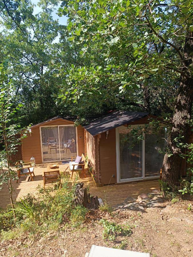 Appartement entier, La petite cabane in La Crau, Côte méditerranéenne (France)