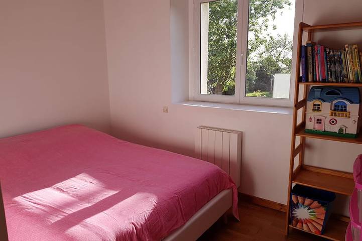 Location de vacances pour 8 personnes, avec jardin et terrasse à Irodouër - 3