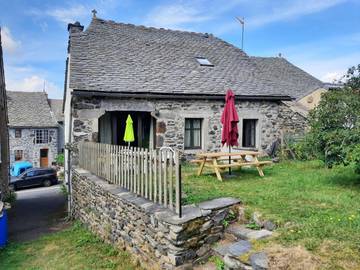 Gîte pour 8 personnes, avec jardin et terrasse dans Station Des Estables