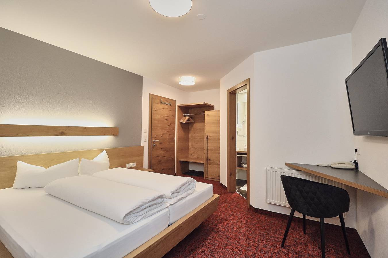 Geheel vakantieappartement, "Top 1" (2-5 People)2 Bedrooms in Ischgl, Verwall 