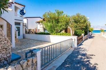 Ferienwohnung für 6 Personen, mit Balkon/Terrasse und Balkon, kinderfreundlich auf Vir