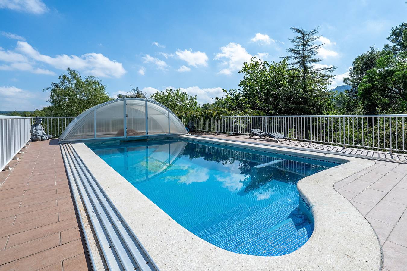 Casa de vacaciones "Horrio" con vistas a la montaña, piscina compartida y Wi-Fi in Querol, Alto Campo