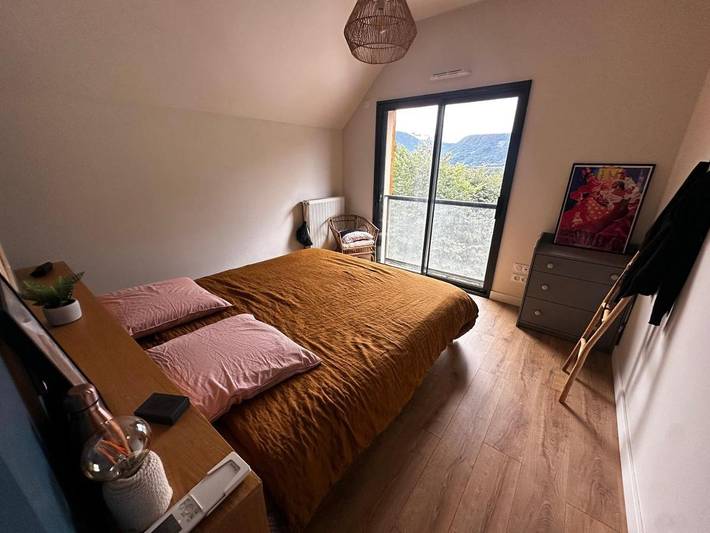 Location de vacances pour 10 personnes, avec vue ainsi que piscine et terrasse à Guchan - 2