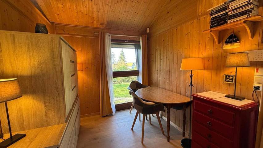 Chalet pour 2 personnes, avec vue sur le lac et vue ainsi que jardin et balcon sur le Lac d'Annecy - 4