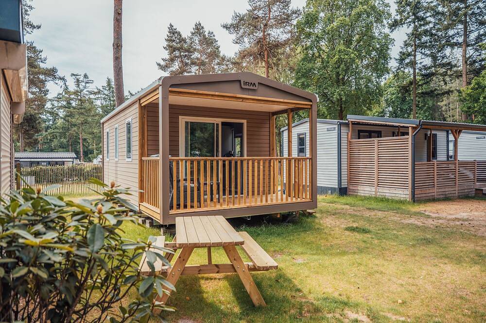 Modernes Chalet mit luxuriösem Badezimmer in Nordbrabant