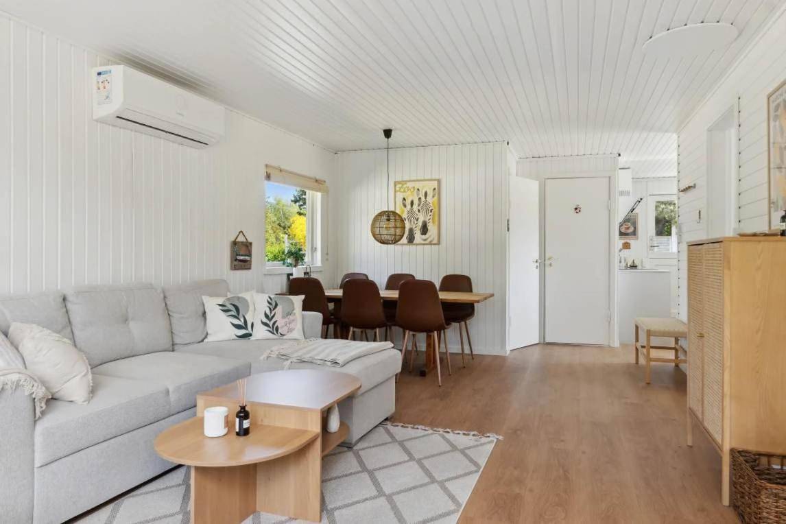 Appartement entier, Exclusive Premium Vacation Retreat in Rødby, Mer Baltique suédoise