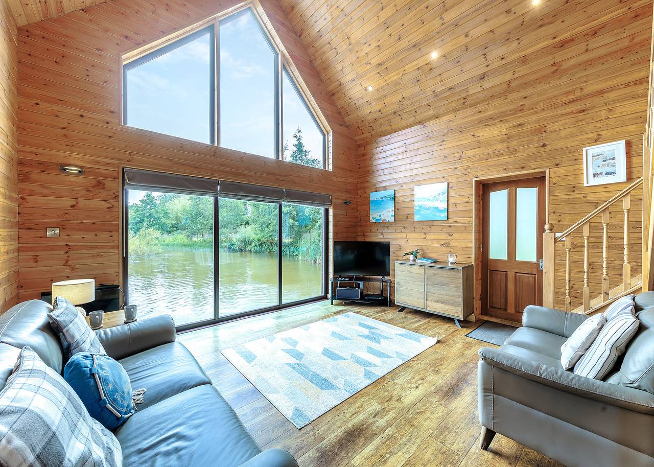 Lower Lake Boathouse in Isle of Anglesey