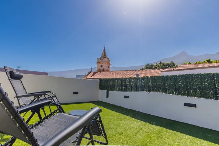 Modern Balcony House - Solarium Terrace in Arafo, Arafo region