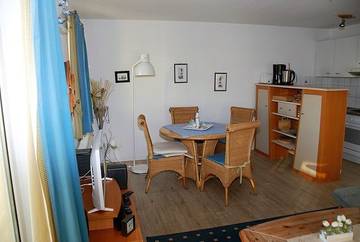 Ferienwohnung für 4 Personen in Kirchdorf (Poel), Nordwestmecklenburg (Wismar und Umgebung), Bild 3