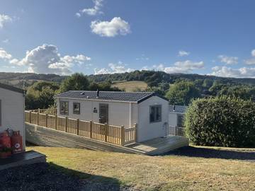 Glamping for 4 People in Uplyme, Devon, Photo 1