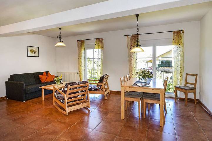 Bauernhof für 5 Personen, mit Garten und Terrasse in Tettnang - 4