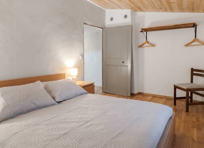 Casa cerca de Gargas con entrada privada y comodidades modernas in Gargas, Parque natural regional del Luberon
